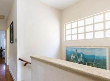 Casa · 199m² · 3 Quartos · 4 Vagas · Linda Casa de Vila à Venda em Moema
