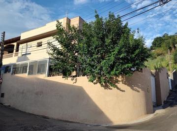 Casa · 142m² · 3 Quartos · 2 Vagas · Venda | Casa 4 quartos (1 suíte)