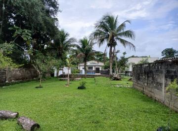 Rural de 3 quartos, Itanhaém · Chácara para Venda, Itanhaém / SP. Possui 03 dormitórios, piscina e edicula.