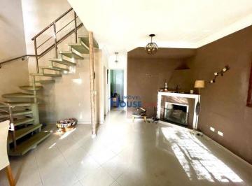 19b9e91c520a1a3efbe24aa8ee2cf68ddb706f75 · New Village | Casa com 4 Quartos à Venda na Granja Viana, 105m², Zona Oeste em Cotia/SP
