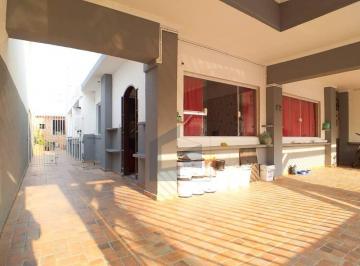 Casa · 320m² · 6 Quartos · 4 Vagas · Sobrado à Venda no Jardim Lincoln – Suzano/SP | 6 Dormitórios | 4 Vagas | 320m²