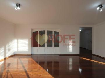 Apartamento · 240m² · 3 Quartos · 2 Vagas · APARTAMENTO 3 DORMITÓRIOS SENDO 1 SUÍTE NO ITAIM BIBI EM EXCELENTE LOCALIZAÇÃO.