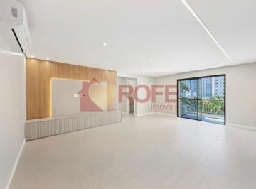 Apartamento · 130m² · 3 Quartos · 2 Vagas · Apartamento em Moema completamente reformado, 3 quartos, 2 vagas e fora da rota