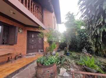 Casa · 265m² · 4 Quartos · 3 Vagas · Casa à venda no Jardim das Acácias na Feitoria