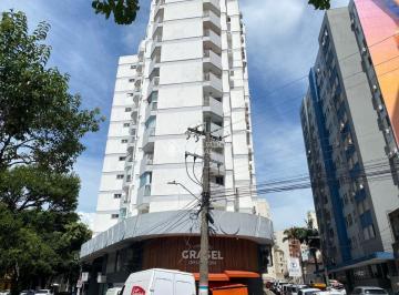 Apartamento · 93m² · 2 Quartos · 1 Vaga · Apto 2 dorm, com dependência, 2 banheiros, com vaga, no centro.