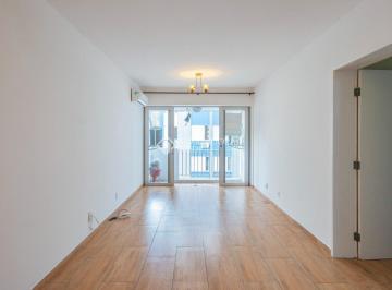 Apartamento · 93m² · 2 Quartos · 1 Vaga · Apto 2 dorm, com dependência, 2 banheiros, com vaga, no centro.
