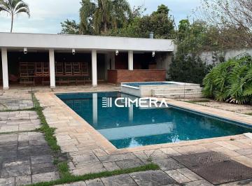 5a11b0996a0533b60beae28021ad88f4d24d22df · Casa à venda com 4 quartos no Condomínio Chácara Santa Maria
