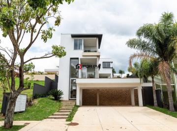 Casa · 369m² · 4 Quartos · 4 Vagas · Casa de Alto Padrão no Condomínio Vintage. Pacote Locação R$ 19.700,00!