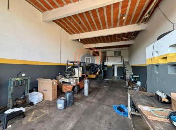 Comercial · 120m² · 2 Quartos · 8 Vagas · Galpão em Estância Climatica Ypê - Jarinu, SP