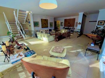 Apartamento · 440m² · 3 Quartos · 3 Vagas · Cobertura Duplex no Condomínio "As Terrazzas", com 3 quartos para venda em frente à Praia de Barra d
