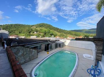 Casa · 115m² · 4 Quartos · 3 Vagas · Casa 4 Quartos com Piscina - Forquilhas