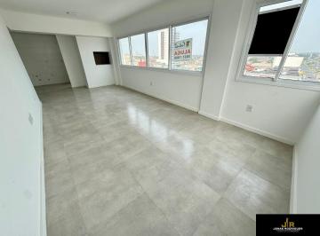 Apartamento · 90m² · 3 Quartos · 1 Vaga · Imóvel de 03 dormitórios no centro de Tramandaí