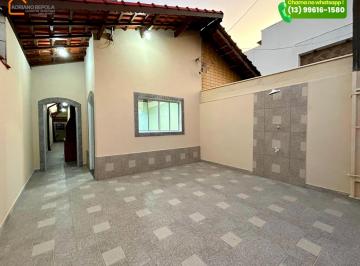 Casa de 3 quartos, Mongaguá · Casa com churrasqueira bem localizada