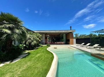 ffe29e69ad1db04a2d14a9c0e46208a4028a4694 · Casa com 5 Suítes à venda, 542 m² por R$ 15.000.000 - Riviera Módulo 15 - Bertioga/SP