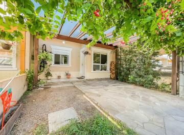 Casa · 52m² · 2 Quartos · 2 Vagas · Casa 2 dormitórios em condomínio, semi mobiliada, vaga coberta para 2 carros, la