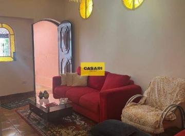 Casa · 180m² · 3 Quartos · 2 Vagas · Casa Térrea 179m² com 3 quartos, 2 suítes e 2 Vagas na Região Nobre – Próximo à Av. Kennedy | SBC