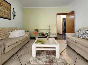 Casa · 300m² · 4 Quartos · 6 Vagas · Casa em Santa Maria