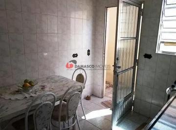 Casa · 333m² · 1 Quarto · Casa em Cerâmica