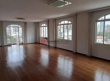 Apartamento · 250m² · 4 Quartos · 3 Vagas · Apartamento em Centro