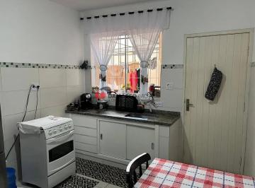 Casa · 87m² · 3 Quartos · 2 Vagas · Sobrado em Santa Maria
