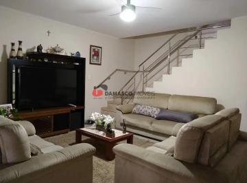 Casa · 100m² · 2 Quartos · 2 Vagas · Sobrado em Vila Arapua