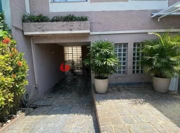 Casa · 243m² · 1 Quarto · 2 Vagas · Sobrado em Olímpico