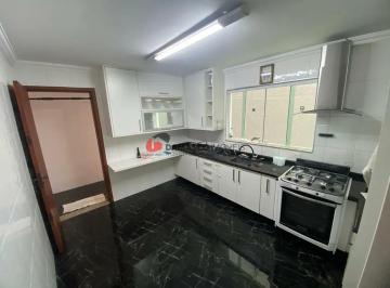 Casa · 10m² · 3 Quartos · 2 Vagas · Sobrado para Locação 3 Quartos, 1 Suite, 2 Vagas, Jardim, Santo André - SP