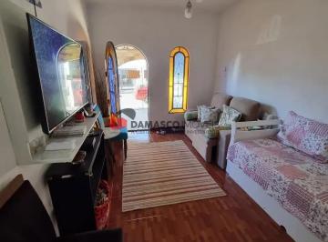 Casa · 117m² · 2 Quartos · 2 Vagas · Sobrado em São José