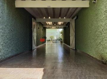 Casa · 254m² · 2 Quartos · Sobrado em Osvaldo Cruz
