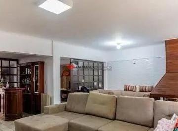 Casa · 500m² · 4 Quartos · 8 Vagas · Sobrado em Jardim