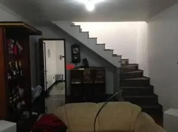 Casa · 125m² · 3 Quartos · 2 Vagas · Sobrado em Centro