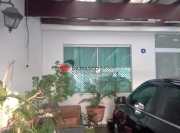 Casa · 252m² · 3 Quartos · 2 Vagas · Sobrado em Campestre