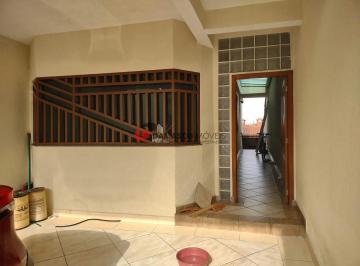 Casa · 245m² · 3 Quartos · 4 Vagas · Sobrado em Vila Califórnia