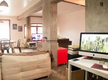 Casa · 231m² · 3 Quartos · 2 Vagas · Sobrado em Barcelona