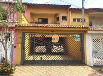 Casa · 201m² · 4 Quartos · 4 Vagas · Sobrado em Nova Gerti