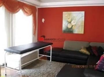 Casa · 250m² · 3 Quartos · 25 Vagas · Sobrado em Vila Boa Vista
