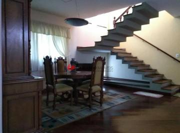 Casa · 320m² · 3 Quartos · 4 Vagas · Sobrado em Santa Paula