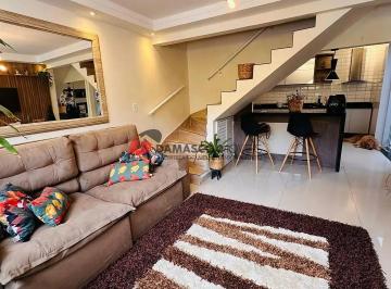 Casa · 114m² · 3 Quartos · 1 Vaga · Sobrado em Barcelona