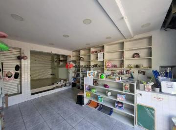 Casa · 128m² · 3 Quartos · Sobrado em Barcelona