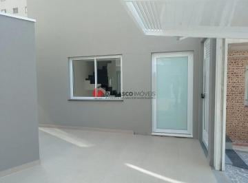Casa · 200m² · 3 Quartos · 2 Vagas · Sobrado em Boa Vista