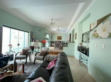 Casa · 324m² · 4 Quartos · 5 Vagas · Sobrado em Jardim Sao Caetano