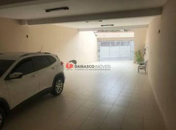 Casa · 248m² · 3 Quartos · 6 Vagas · Sobrado em Olímpico