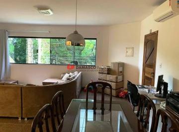 Casa · 333m² · 4 Quartos · 5 Vagas · Sobrado em Boa Vista