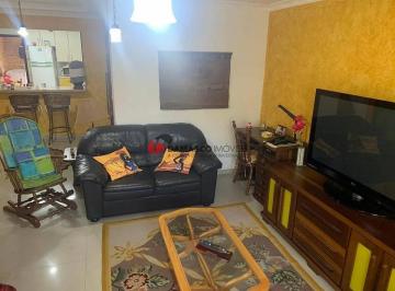 Casa · 252m² · 3 Quartos · 6 Vagas · Sobrado em Cerâmica