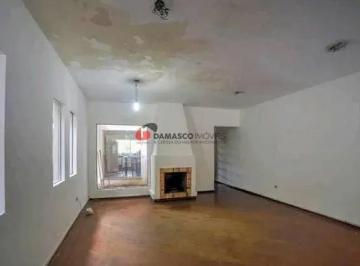 Casa · 350m² · 3 Quartos · 2 Vagas · Sobrado em Santa Maria