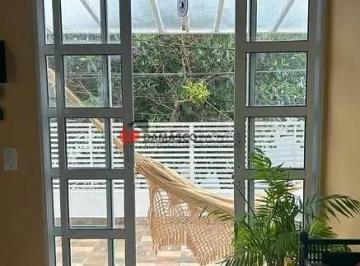 Casa · 189m² · 2 Quartos · 2 Vagas · Casa em Santa Maria