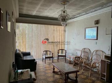Casa · 163m² · 3 Quartos · 7 Vagas · Casa em Barcelona
