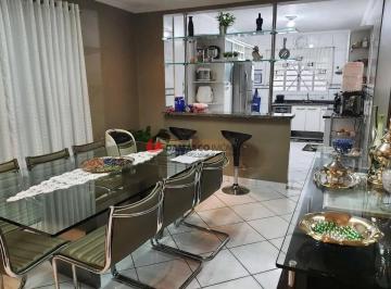 Casa · 360m² · 3 Quartos · Sobrado em Jardim Monte Libano