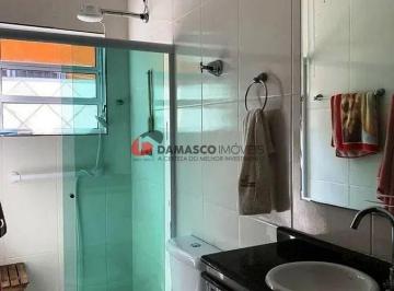 Casa · 104m² · 2 Quartos · 2 Vagas · Casa em Jardim Imperador