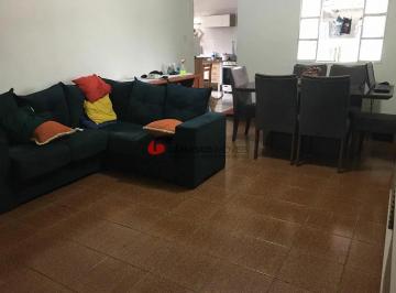 Comercial · 380m² · 3 Quartos · 2 Vagas · Edifício Comercial em Santo Antônio